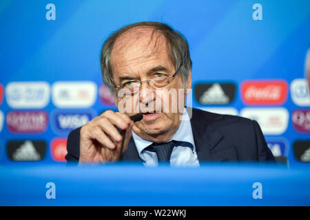 Décines-Charpieu, Francia. Il 5 luglio 2019. Calcio femminile - Coppa del Mondo FIFA, conferenza stampa finale: Noël Le Graët, Presidente della Federazione francese di calcio FFF, parla. Foto: Sebastian Gollnow/dpa Credito: dpa picture alliance/Alamy Live News Foto Stock