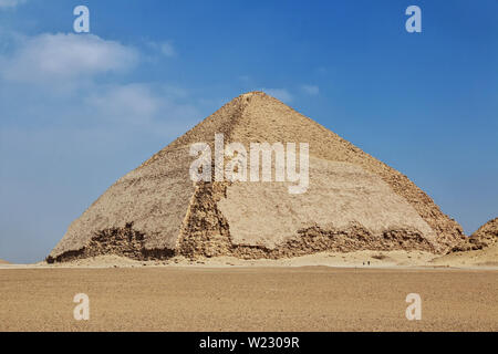 Piramidi di Dahshur, il deserto del Sahara, Egitto Foto Stock