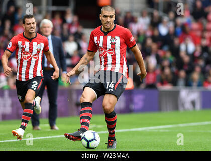 Oriol Romeu di Southampton - Southampton v Burnley, Premier League, St Mary's Stadium, Southampton - 12 agosto 2018 Foto Stock