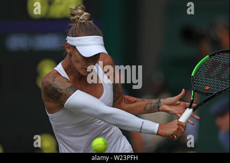 Il torneo di Wimbledon, Londra, Regno Unito. 05 Luglio, 2019. Il 5 luglio 2019, All England Lawn Tennis e Croquet Club, Wimbledon, Inghilterra, il Torneo di tennis di Wimbledon, giorno 5; Polona Hercog torna a Cori Gauff Credit: Azione Plus immagini di sport/Alamy Live News Foto Stock