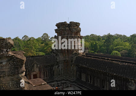 Muro di cinta di Angkor Wat, Cambogia, Asia (UNESCO) Foto Stock