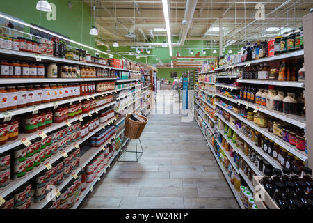 Corsia vuota in American Fruttivendolo Foto Stock