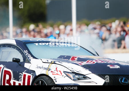 Goodwood, Chichester, West Sussex, Regno Unito. 5 Luglio, 2019. Goodwood Festival of Speed; Lexus RC-F drift auto; concorrente 211 Credito: Azione Sport Plus/Alamy Live News Foto Stock