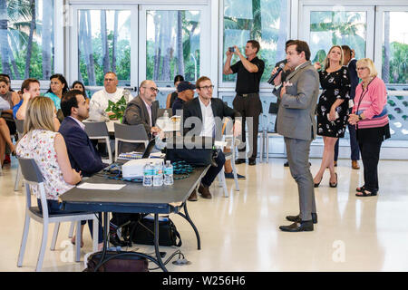 Miami Beach Florida, North Beach, North Shore Community Center, meeting, speaker speaking, audience members Citizens listening, adult adults man men Foto Stock