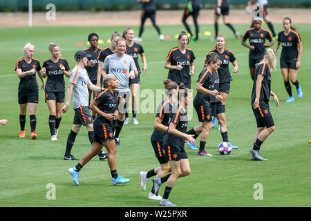 Lione, Francia. 06 Luglio, 2019. Lione, 06-07-2019, Stade du Merlo, Campionato del Mondo 2019, formazione Paesi Bassi (donne), durante il corso di formazione Credito: Pro scatti/Alamy Live News Foto Stock