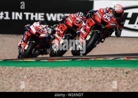 6 luglio 2019, Sachsenring Motorsport racing circuito, Hohenstein-ernstthal, Chemnitz, in Sassonia, Germania; MotoGP di Germania le sessioni di qualifica; Andrea Dovizioso (Ducati) durante le sessioni di qualifica Credit: Azione Plus immagini di sport/Alamy Live News Foto Stock