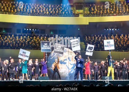 La corale musical 'Martin Luther King' è stata eseguita su 20.6.2019 presso la chiesa protestante del Congresso Dortmund Westfalenhalle con più di 2.000 partecipanti. Foto Stock