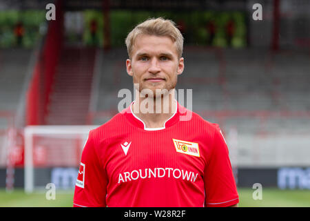 Berlino, Germania. 06 Luglio, 2019. Soccer, Bundesliga: 1 FC Union Berlin sessione di foto per la stagione 2019/20. Sebastian Andersson Credito: Andreas Gora/dpa/Alamy Live News Foto Stock