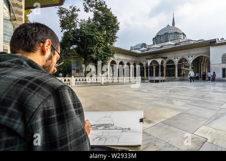 Un cassetto di Palazzo Topkapi abbozzare Revan chiosco sotto il chiosco di Baghdad. Istanbul, Turchia, Ottobre 2018 Foto Stock