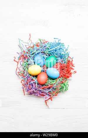 Foto di multi-colore di uova di Pasqua Foto Stock