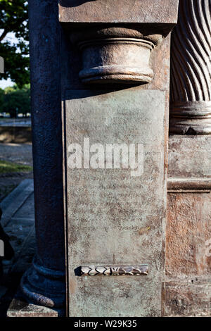 Monumento di Gottinga sette di Hannover presso la sala plenaria a Leineschloss Foto Stock