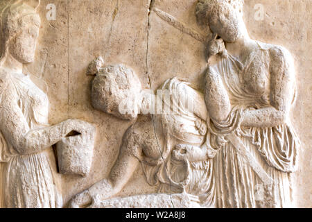 Musei Vaticani, VATICANO - 10 Maggio 2018: Musei Vaticani visite oltre 4.2 milioni di turisti ogni anno. Uno degli esposti reperti archeologici in Vatic Foto Stock