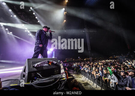 Roskilde, Danimarca. 07 Luglio, 2019. Roskilde, Danimarca. Luglio 07th, 2019. La American hip hop gruppo Cypress Hill esegue un concerto dal vivo durante il danese music festival Roskilde Festival 2019. Qui rapper Sen cane è visto dal vivo sul palco. (Photo credit: Gonzales foto/Alamy Live News Foto Stock