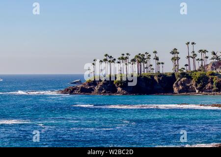 Scogliera affacciato sull'oceano in Laguna Beach California Foto Stock