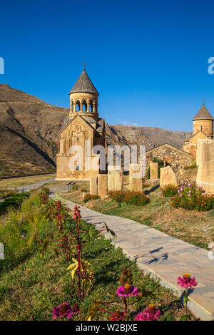 Armenia, Noravank canyon, Noravank Monastero Complesso Surp Astvatsatsin Chiesa Foto Stock