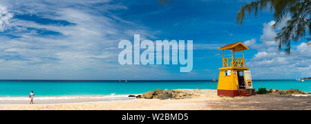Caraibi, Barbados, Oistins, Miami Beach o Enterprise Beach, bagnino Lookout Foto Stock
