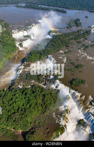 Veduta aerea cascate Iguacu, Iguacu (Iguazu), il Parco Nazionale del Brasile Foto Stock