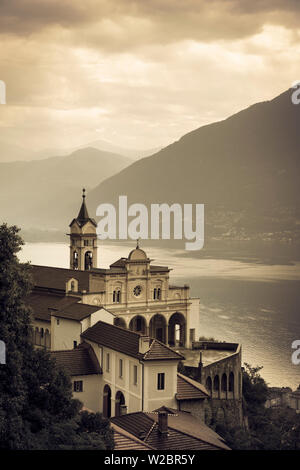 La Svizzera, Ticino, Locarno, Madonna del Sasso Santuario Foto Stock