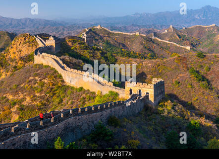 La Cina, nella provincia di Hebei, Luanping County, Jinshanling, la Grande Muraglia della Cina (Patrimonio Mondiale dell'UNESCO) dalla dinastia Ming Foto Stock