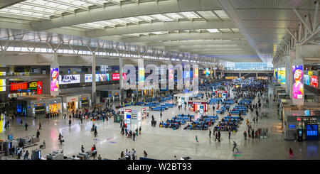 Cina, Shanghai, Minhang District Shanghai Hongqiao stazione ferroviaria Foto Stock