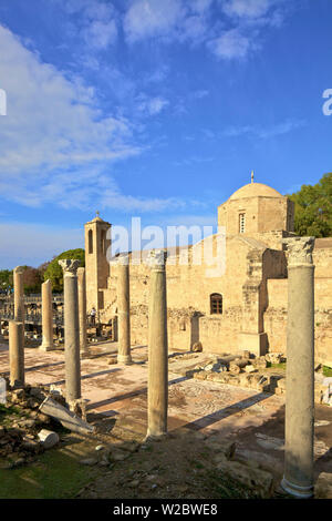 Xii Secolo di pietra Chiesa di Agia Kiriaki, pathos, Cipro, Mediterraneo orientale Mare Foto Stock