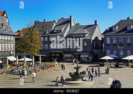 Piazza del Mercato, Goslar, Harz, Bassa Sassonia, Germania Foto Stock