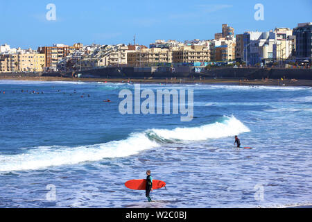 Playa de las canteras Beach, Santa Catalina distretto, Las Palmas de Gran Canaria Gran Canaria Isole Canarie Spagna, Oceano Atlantico, Europa Foto Stock