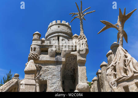 Le Palais ideale, Palazzo ideale da Ferdinand Cheval, Hauterives, dipartimento Drome, Francia Foto Stock