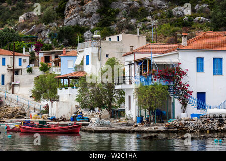 La Grecia, Regione di Tessaglia, Trikeri, Pelion Peninsula dal porto Foto Stock