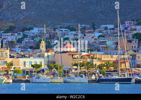 Porto di Pothia, Kalymnos, Dodecaneso, isole greche, Grecia, Europa Foto Stock