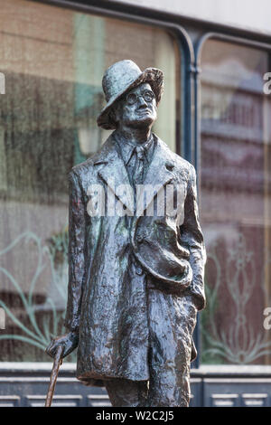 Irlanda, Dublino, James Joyce statua, North Earl Street Foto Stock