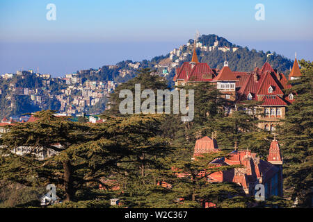 India, Himachal Pradesh, Shimla, vista di Shimla Foto Stock