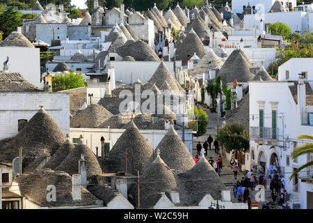 Trulli di Alberobello, Puglia, Italia Foto Stock