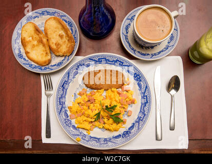 Messico, Città del Messico, Sanborns Ristorante, Casa de los Azulejos, casa di piastrelle, colazione messicana Foto Stock