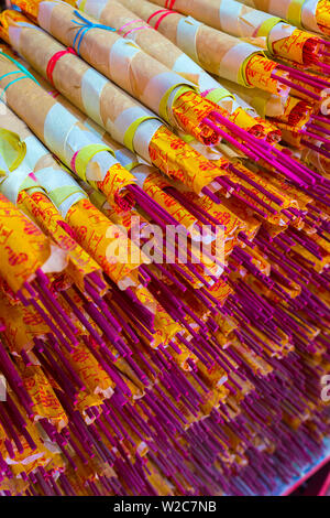 Malaysia, Kuala Lumpur, China Town, il tempio taoista di peccato Sze Si Ya o Sze Yah, bastoncini di incenso Foto Stock