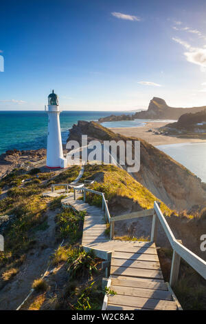 Faro di Castlepoint, Wairarapa, Isola del nord, Nuova Zelanda Foto Stock