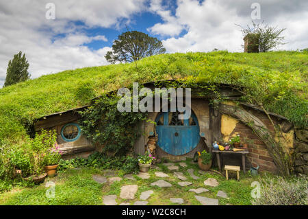 Nuova Zelanda, Isola del nord, Matamata, Hobbiton Movie set, Hobbit house Foto Stock