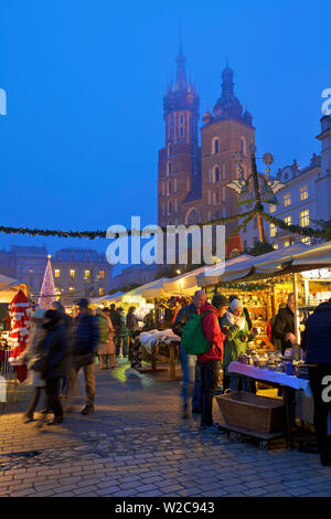 Mercato di Natale, Cracovia, in Polonia, in Europa Foto Stock