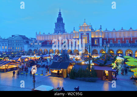 Mercato di Natale, Cracovia, in Polonia, in Europa Foto Stock