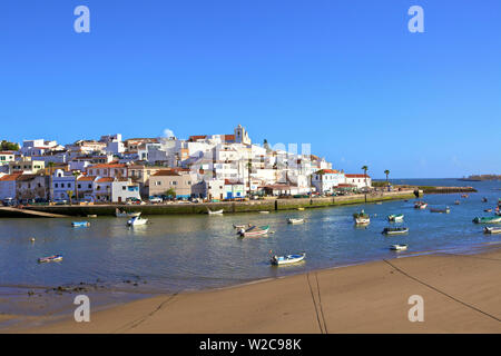 Ferragudo, Algarve occidentale, Algarve, Portogallo, Europa Foto Stock