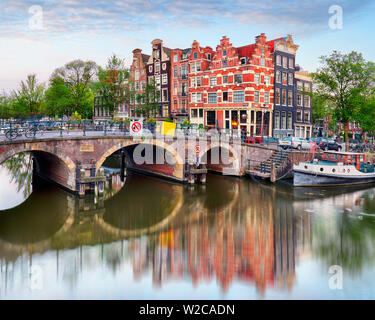 Ponti su canali di Amsterdam, Paesi Bassi Foto Stock