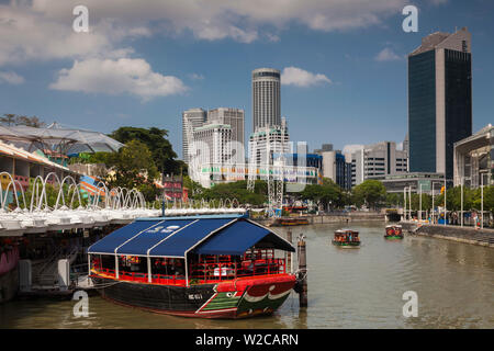 Singapore, Clarke Quay, il quartiere del divertimento, esterna Foto Stock