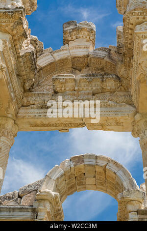 Tetrapylon, resti di antiche Aphrodisias, Aydin Provincia, Turchia Foto Stock