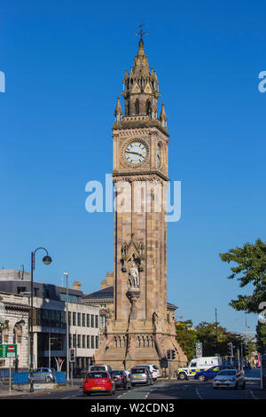 Regno Unito e Irlanda del Nord, Belfast, Albert Memorial Clock Foto Stock