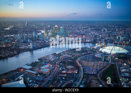 Veduta aerea O2 Arena, Isle of Dogs e da Canary Wharf a Londra, Inghilterra Foto Stock