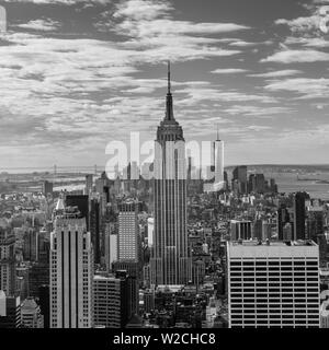 Stati Uniti d'America, New York New York City, vista in elevazione del centro di Manhattan dalla roccia 30 viewning Platform Foto Stock