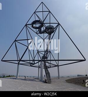 Piattaforma di Osservazione, Tetraeder sulla discarica Beckstrasse, Batenbrock, Bottrop, Germania Foto Stock