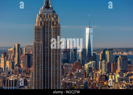 Stati Uniti d'America, New York Midtown e la parte inferiore di Manhattan, Empire State Building e il Freedom Tower Foto Stock