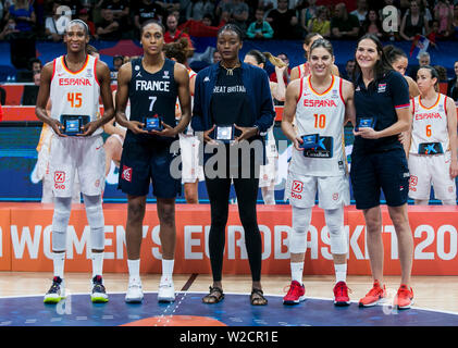 Astou Ndour di ESP, Sandrine Gruda di frate, Fagbenle Temi di GBR, Marta Xargay di ESP e Sonja Petrovic di SRB sono parte di tutto il team di star della Fiba donna Eurobasket 2019 Foto Stock