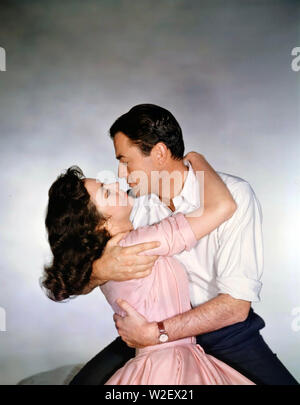 L'UOMO CON LA GREY FLANNEL SUIT 1956 XX Century Fox Film con Jennifer Jones e Gregory Peck Foto Stock